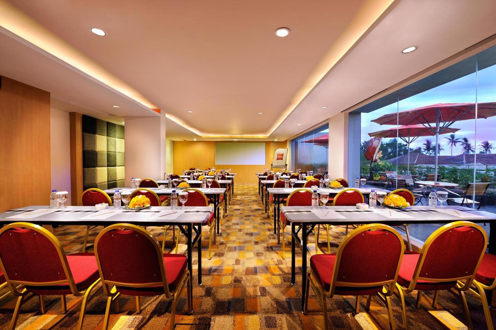 Ibis Bali Kuta Hotel Kuta  Business photo